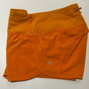 Lululemon Run Times Short II *4", Vivid amber, size 4